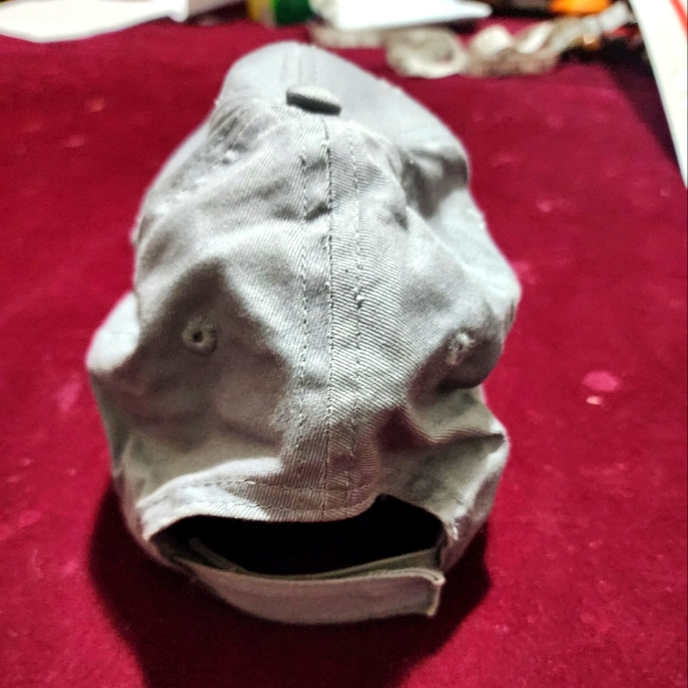 Baseball cap / hat 🧢 - Picture 2 of 5